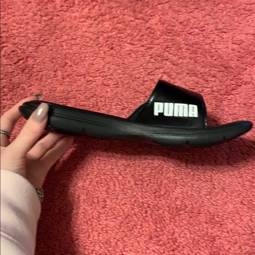 Puma slides - Picture 2 of 6